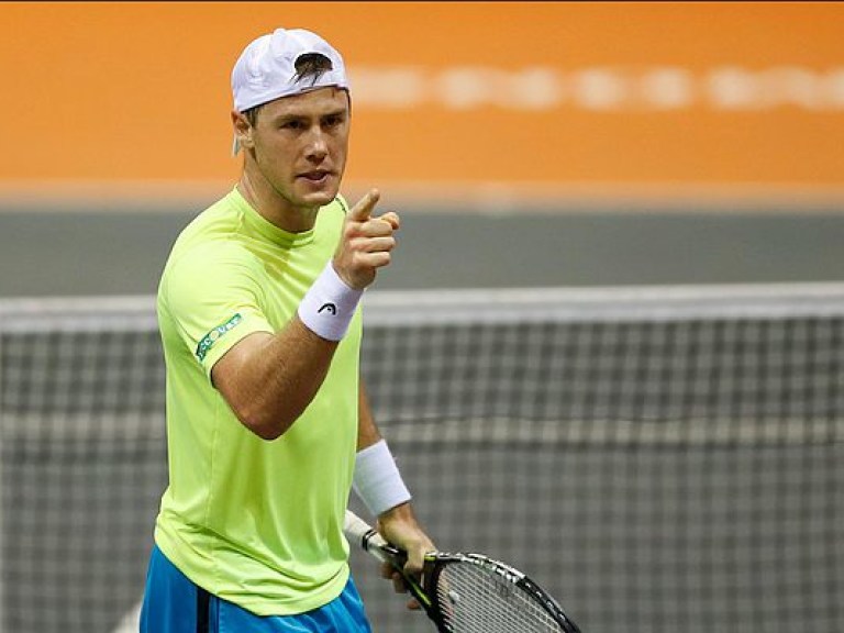 Теннисист Марченко не преодолел первый круг в Антверпене