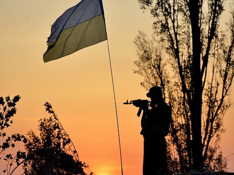 За минувшие сутки в зоне АТО один украинский военный погиб, один – получил ранения