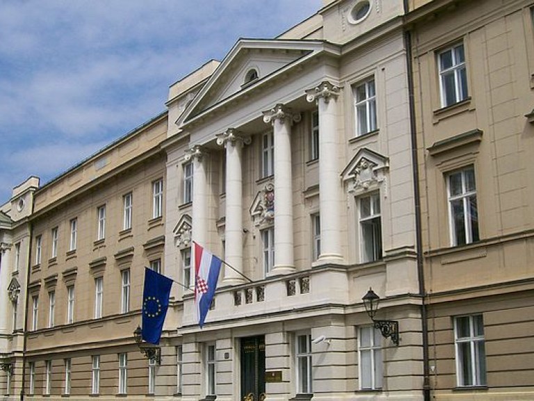 В Хорватии парламент одобрил состав нового правительства