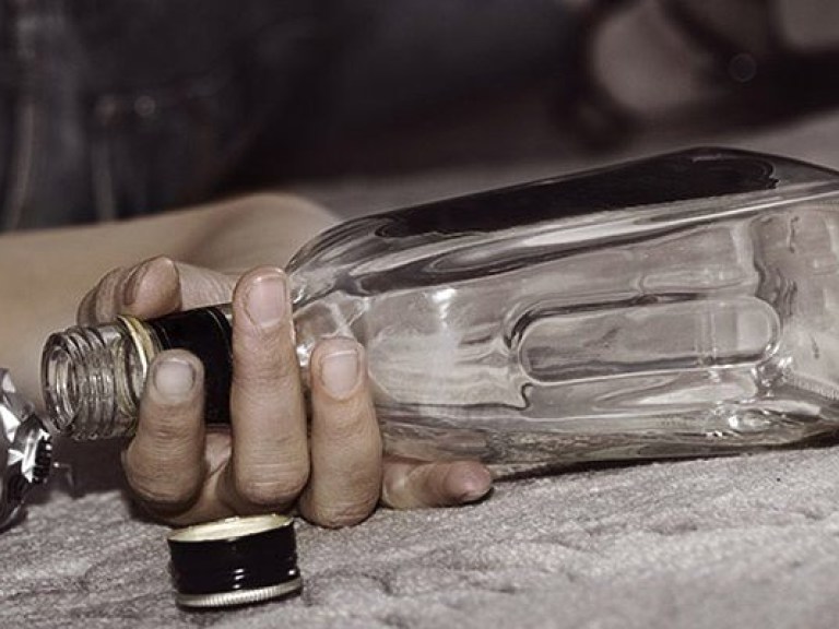 В Украине количество погибших от суррогатного алкоголя возросло до 65 человек &#8212; Госпродпотребслужба