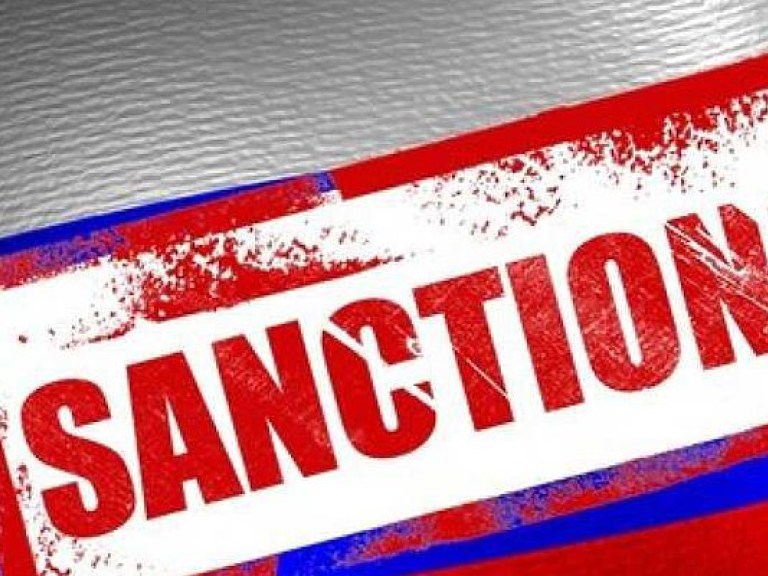 Юрист: Попытки ввести санкции против граждан Украины незаконны