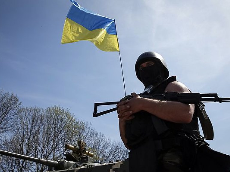 С начала суток в зоне АТО позиции ВСУ обстреляли 25 раз — штаб