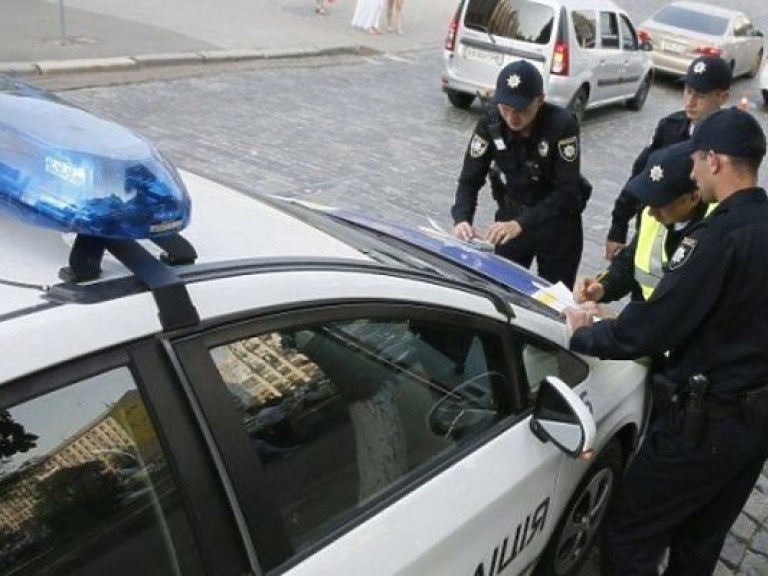 В Одессе пьяный судья за рулем автомобиля пытался скрыться от полиции