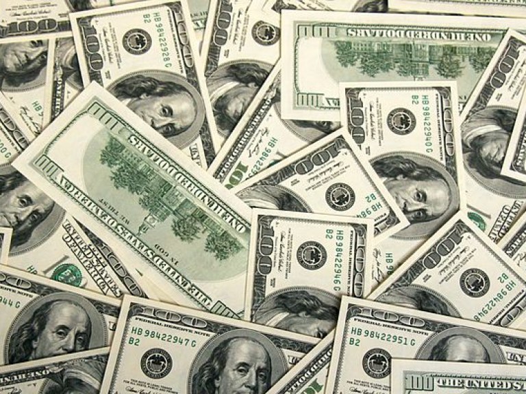 Эксперт назвал причины повышения курса доллара в 2017 году до 32 гривен