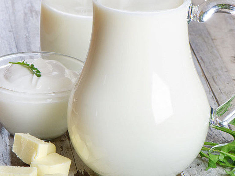 Не менее 40% «молочки» на рынке Украины содержит растительные жиры – эксперт