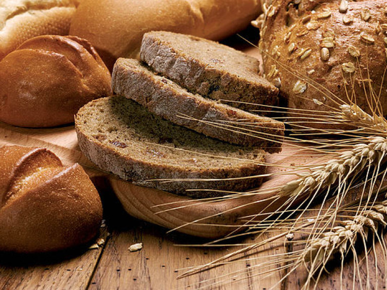 В КГГА пообещали не поднимать цены на хлеб до 2019 года