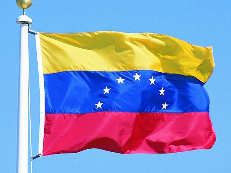 Власть и оппозиция Венесуэлы провели первые переговоры