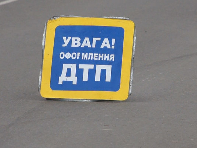 Два человека пострадали в ДТП на Салтовском шоссе в Харькове