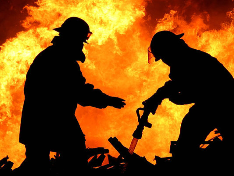 Непотушенный окурок привел к гибели в пожаре жителя Житомирской области