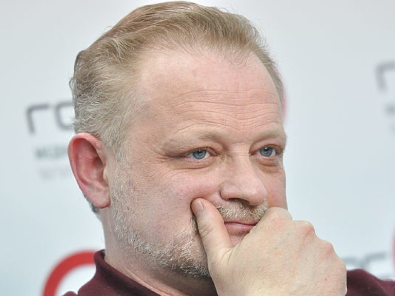 Эксперт: Идея введения е-декларирования для общественников выглядит местью власти