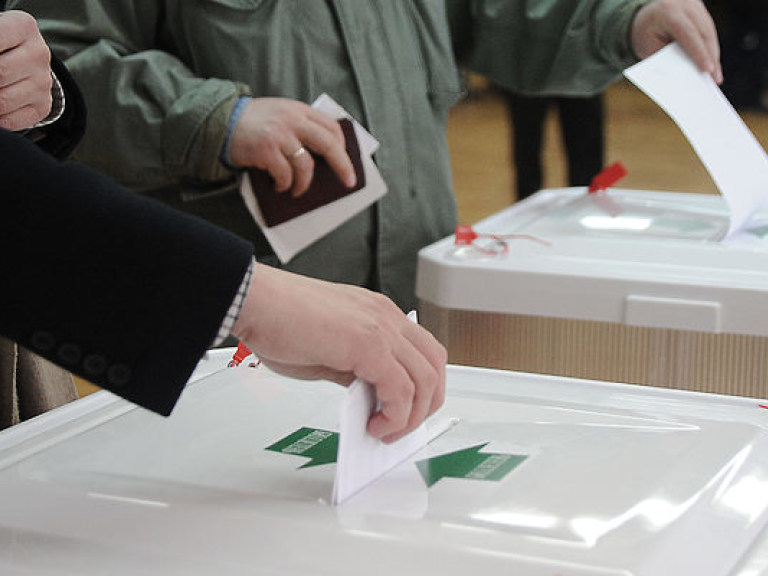 Президент Болгарии обвинил РФ в кибератаке во время выборов в 2015 году