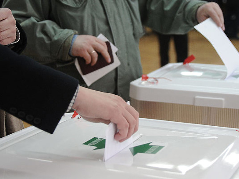 Американские граждане в Украине проголосовали на президентских выборах в США