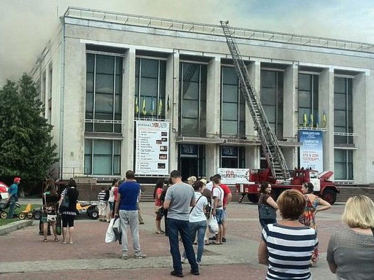 Директору Черкасского театра сообщили о подозрении в халатности