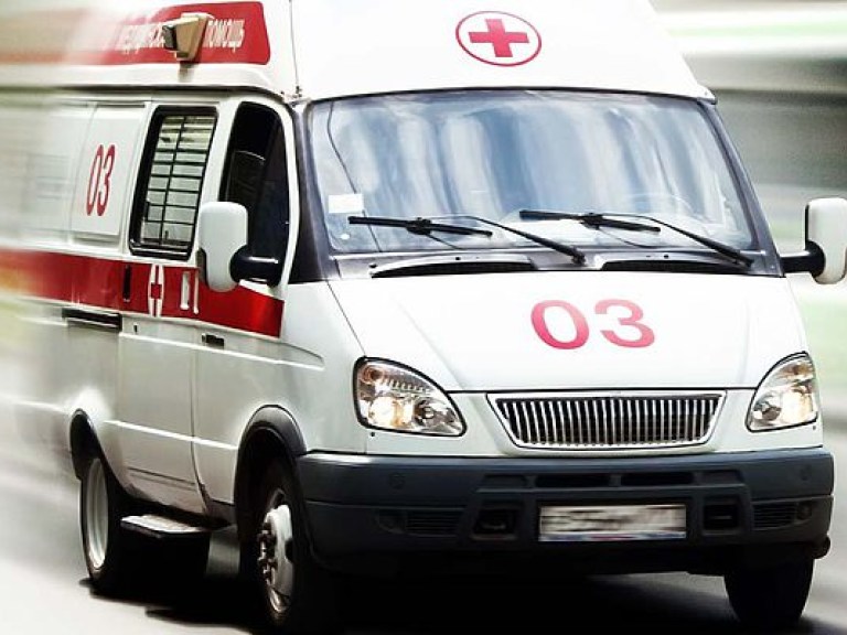 На Прикарпатье на дороге нашли труп мужчины