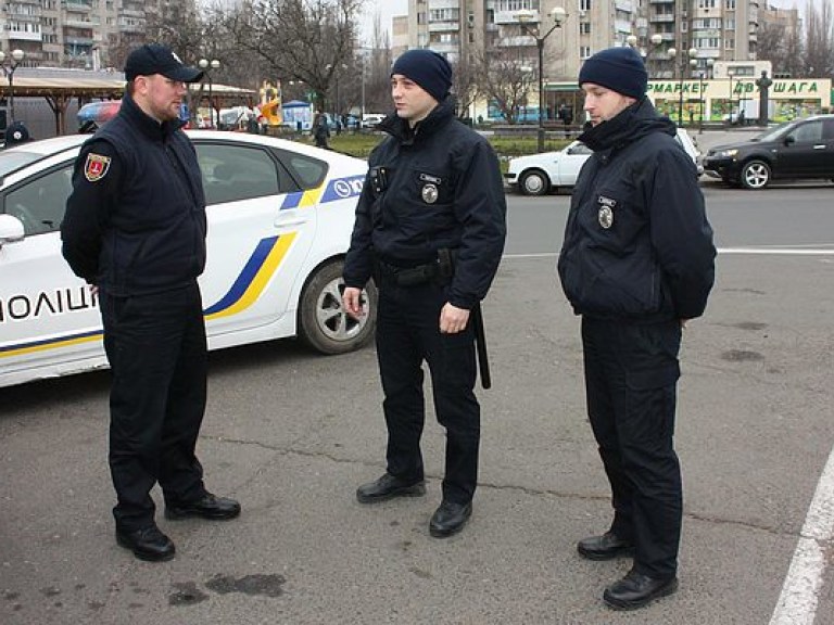 В Одессе задержаны трое вооруженных сотрудников охранной фирмы, занимавшихся вымогательством долгов