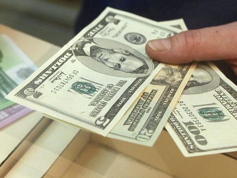 До Нового года курс доллара в Украине вырастет до 28-29 гривен — экономист
