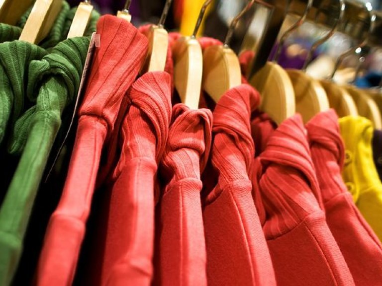 В Одессе изъяли фальсифицированную одежду известных марок (ФОТО, ВИДЕО)