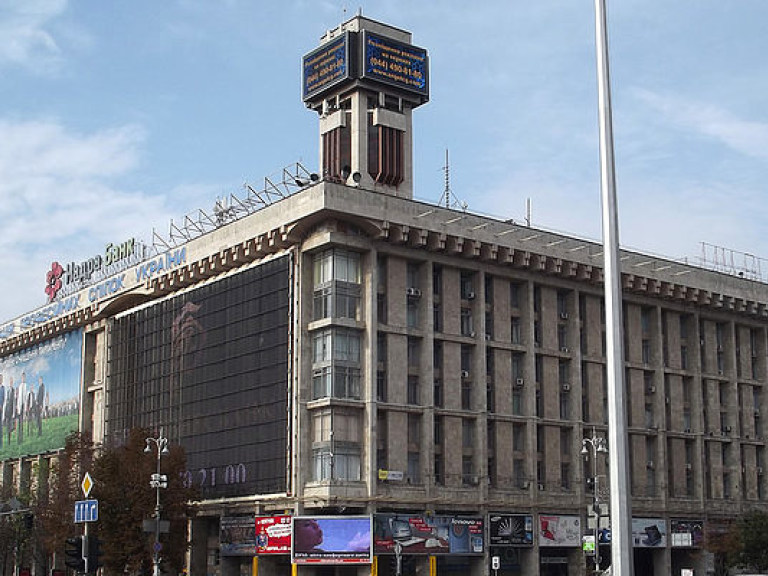 Завтра в Киеве начнут демонтировать незаконную надстройку на Доме профсоюзов