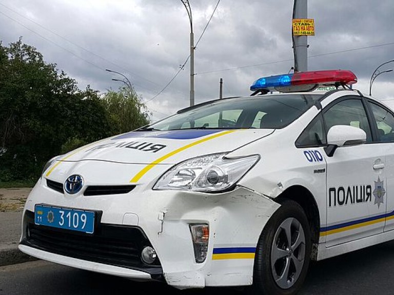 В Киевской области злоумышленники избили и ограбили «валютчика», забрав около 1,6 миллиона гривен — полиция