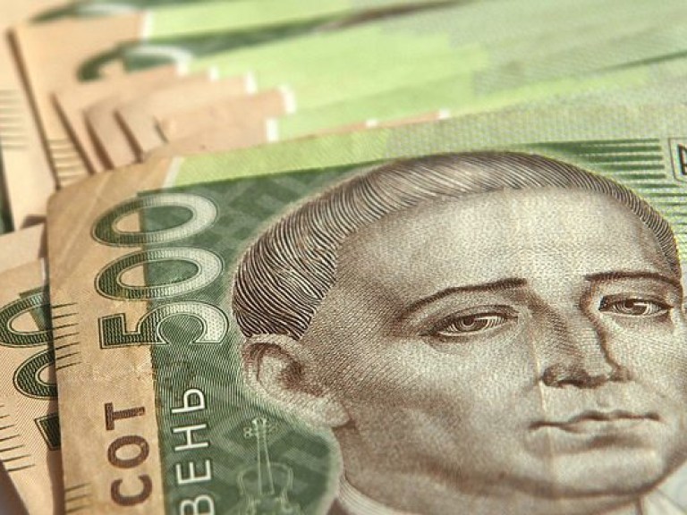 В Украине уменьшилась реальная заработная плата