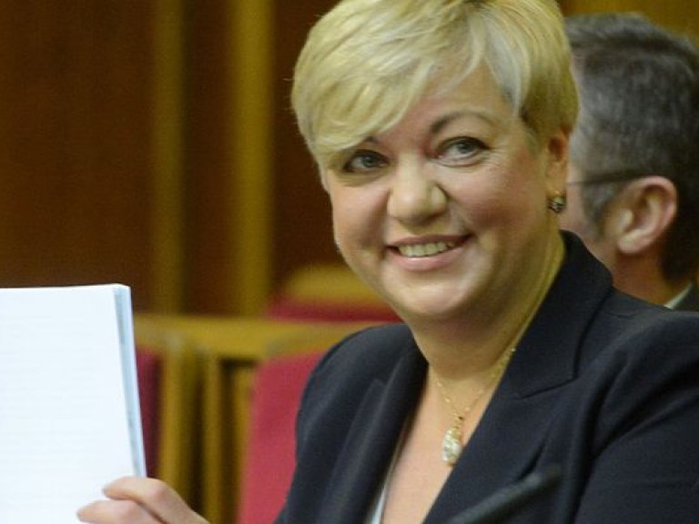Политолог:  Кресло под Гонтаревой сильно шатается, но до ее отставки еще далеко
