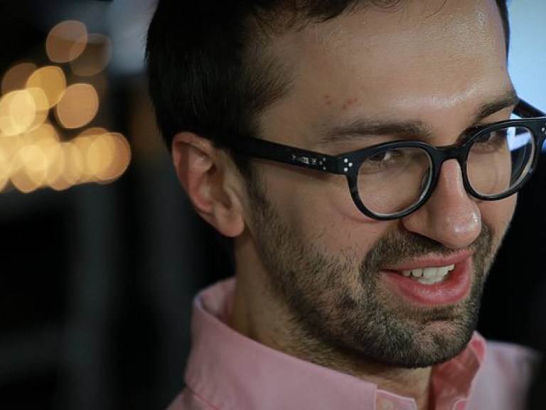 НАПК установила админнарушения при покупке Сергеем Лещенко квартиры