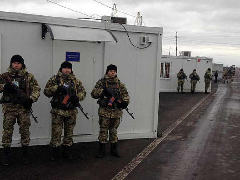 За сутки  КПВВ на Донбассе  пересекли более 22  тысяч человек — ГПСУ