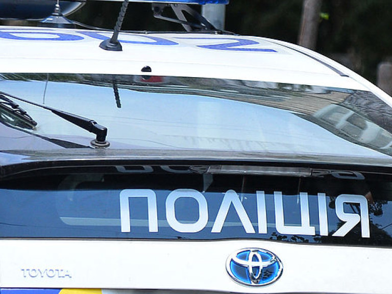 В Харькове автомобиль полиции столкнулся с легковушкой Chevrolet (ФОТО)