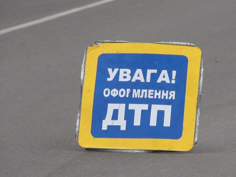В Одессе пьяный водитель устроил ДТП с участием шести машин (ФОТО)
