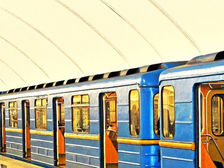 Власти Киева  приостанавливают строительство метро на Троещину