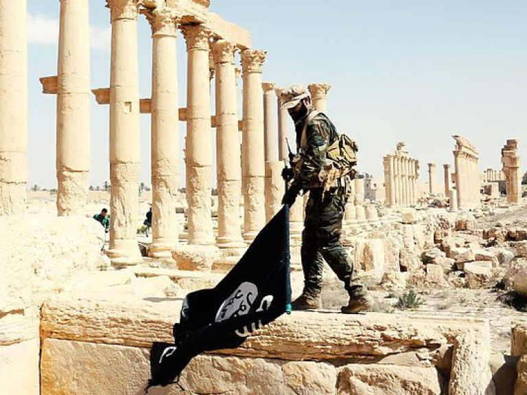 Боевики ИГИЛ вновь вторглись в Пальмиру