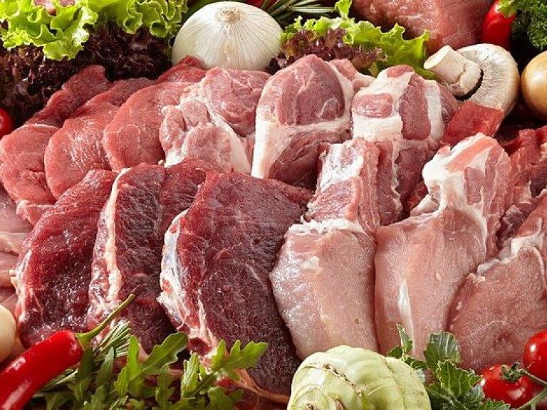 Украинские свиноводы прогнозируют снижение цен на свинину – эксперт
