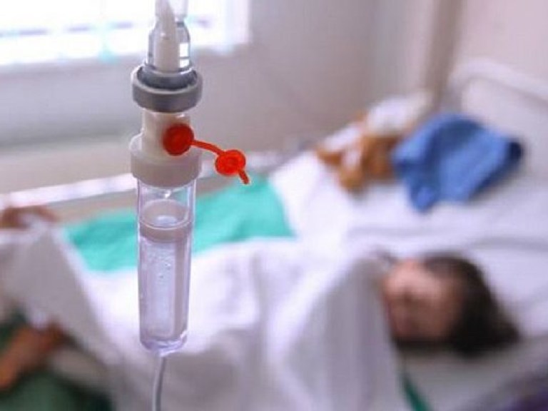 В Одессе после отравления тортом в больнице остается 21 человек
