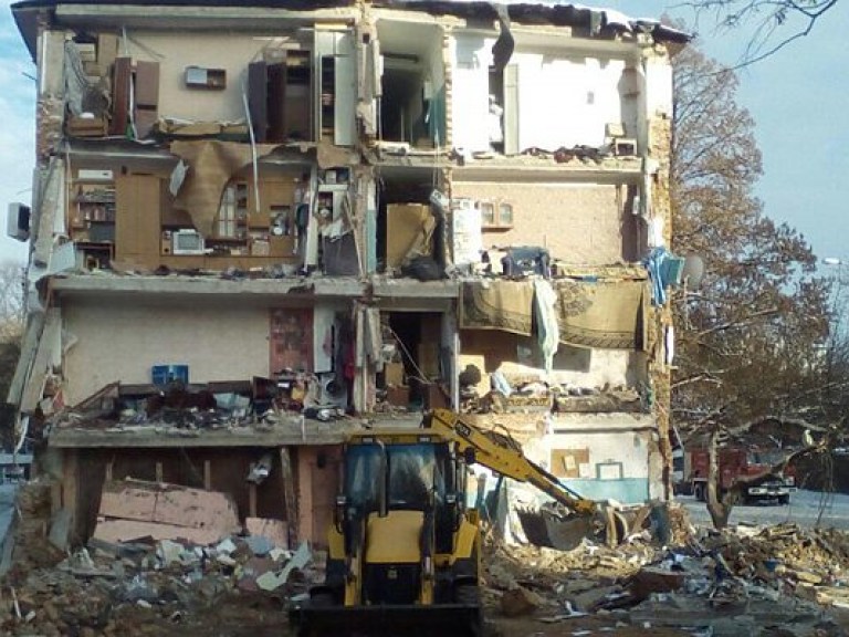 Обвал общежития в Чернигове: расчищено и вывезено свыше 430 кубических метров обломков (ФОТО)