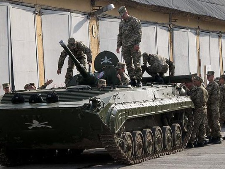 Министры обороны стран Балтии обсудили размещение войск НАТО
