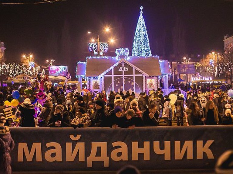 В Киеве во время новогодних праздников движение транспорта будет ограничено &#8212; КГГА