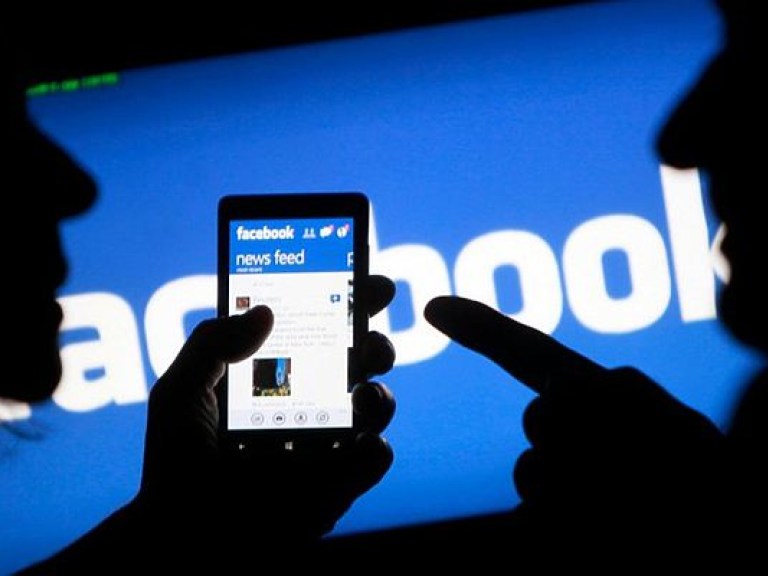 Facebook могут оштрафовать на 1% от общего оборота компании — СМИ