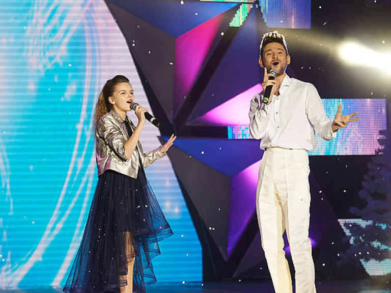 В Киеве состоялось шоу «Карнавальная феерия» и церемония награждения «Будущее нации»