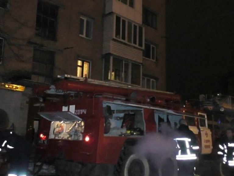 В центре Чернигова горела пятиэтажка, есть жертвы (ФОТО)