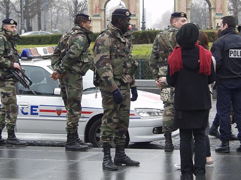 Во Франции заявили о крайне высоком уровне террористической угрозы
