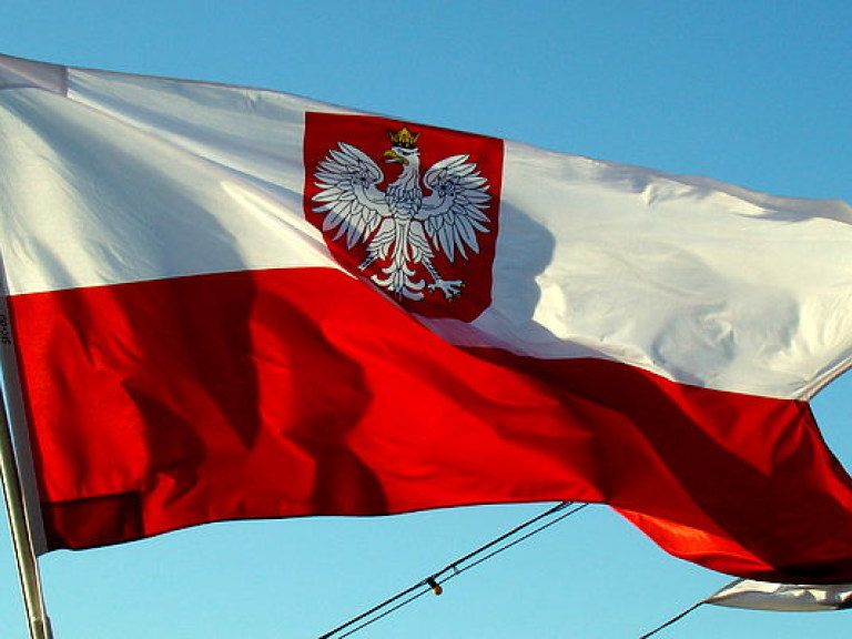 Польша намерена остановить пешеходное движение на границе с Украиной в Угринове &#8212; СМИ