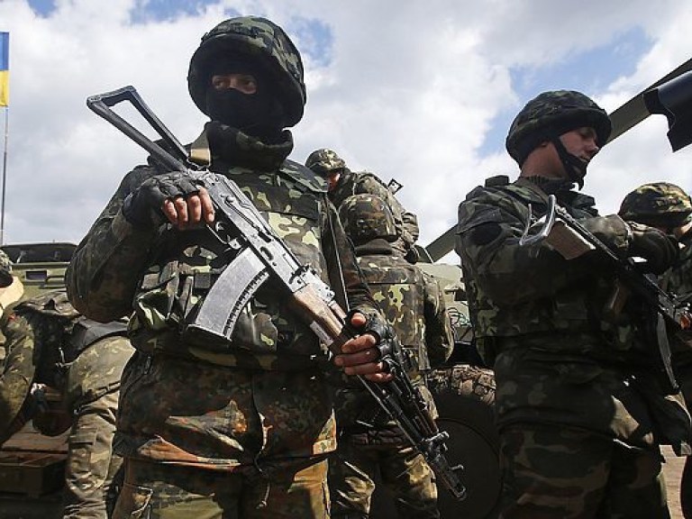 За сутки в зоне АТО ранены трое украинских военных