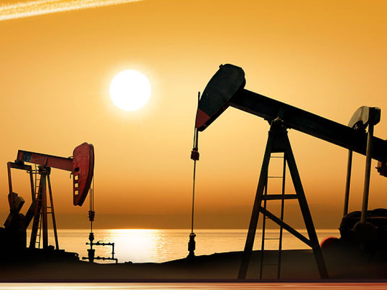 Мировые цены на нефть возросли до максимума за полтора года