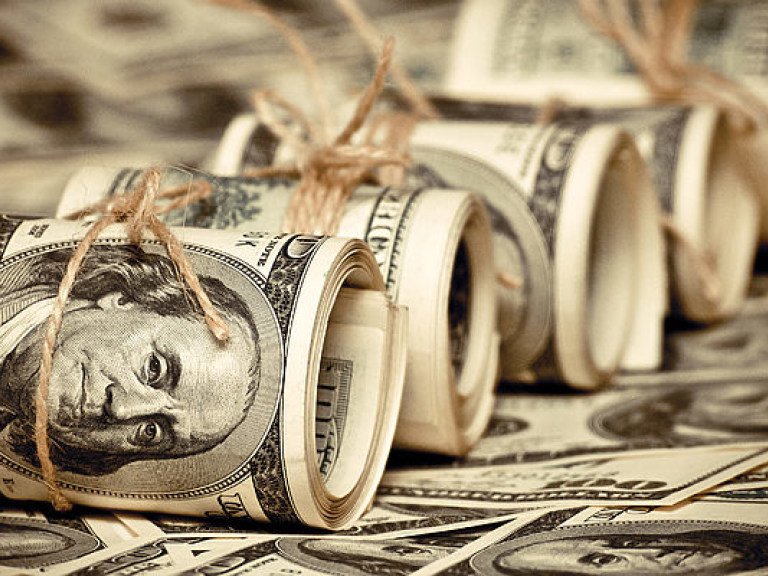 Доллар подскочил из-за аппетитов коррупционеров – экономист