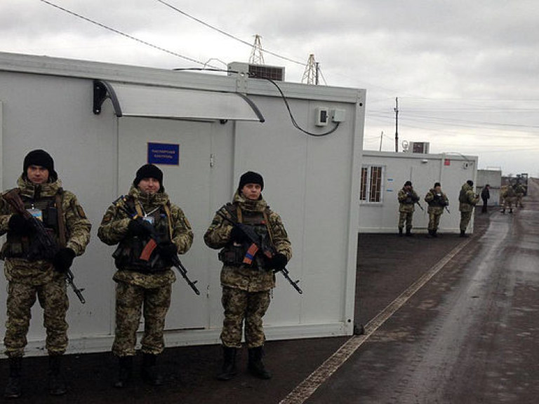 За сутки линию разграничения на Донбассе пересекли 19,3 тысячи человек