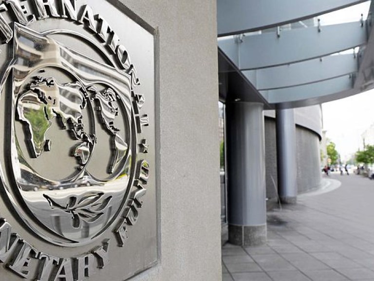 МВФ хочет от Украины проведения непопулярных реформ