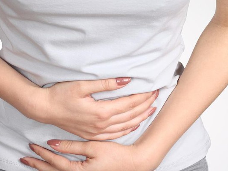 Врач: более трети офисных сотрудников страдают от проблем с пищеварением