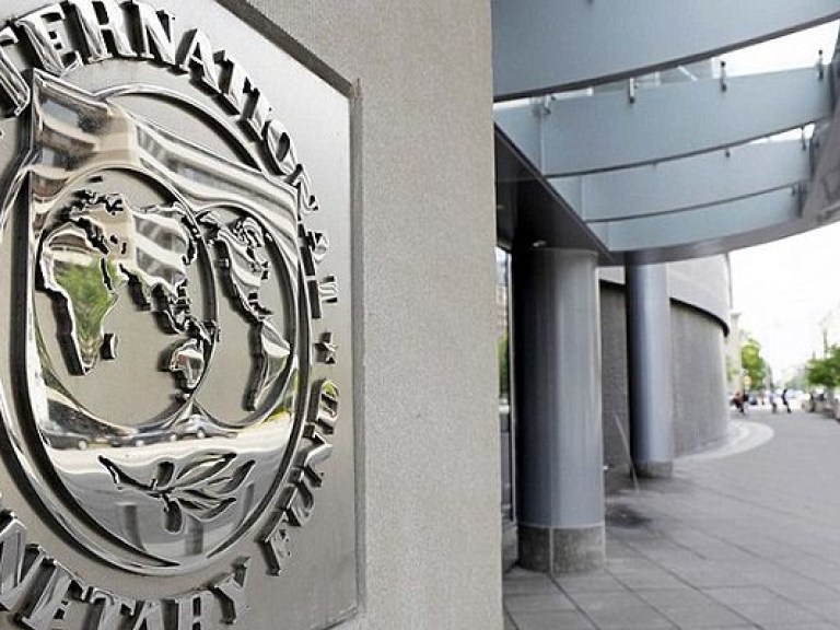 Рева назвал дефицит пенсионного фонда препятствием для получения кредита МВФ
