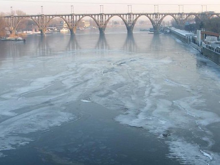 Эксперт: Вода из Днепра насыщена радиоактивным изотопом водорода &#8212; тритием
