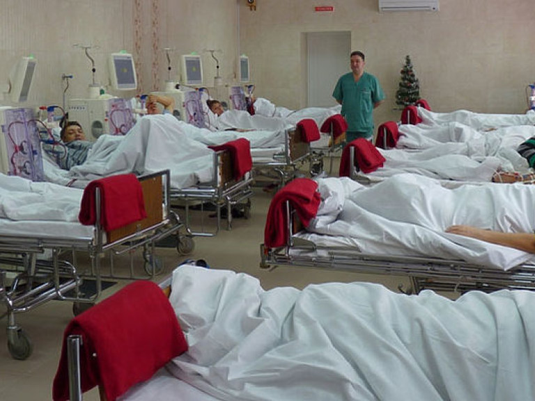 В Житомире госпитализировали тринадцать детей с отравлением